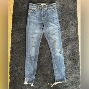 Levis Wedgie Skinny
